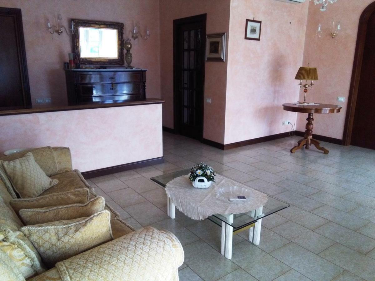 شقة Letizia'S House كاتانيا المظهر الخارجي الصورة